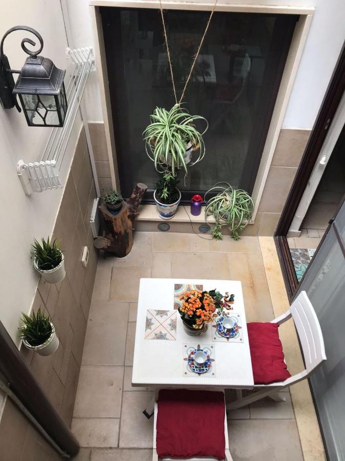Dream House Apartment บรินดิซิ ภายนอก รูปภาพ